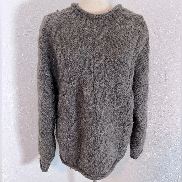 VNTG Rey Wear 100% Wool Hand Knit Cable Knit Sweater - Picture 1 of 6
